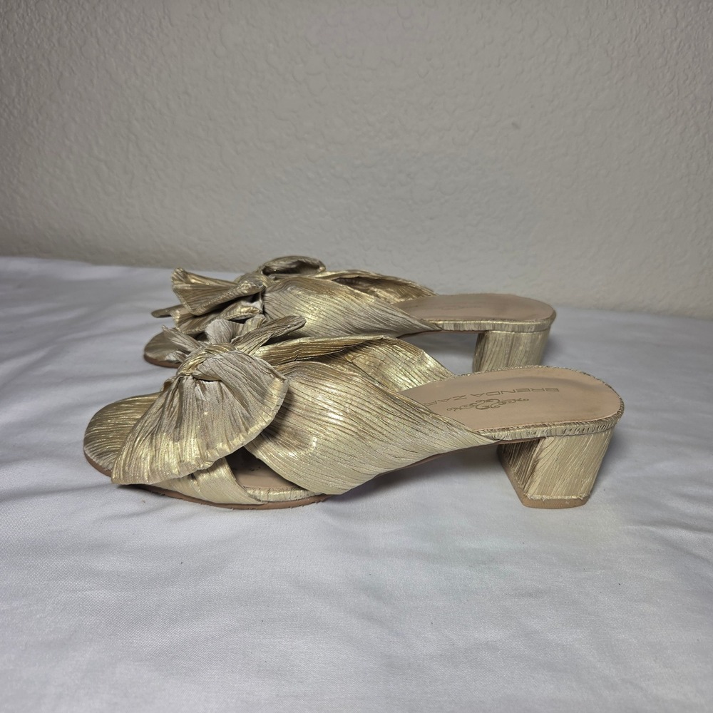 Brenda Zaro Gold Metallic Pleated Bow Block Heel Slide Sandals Spain /W-7.5